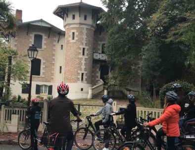 devant la villa Brémontier